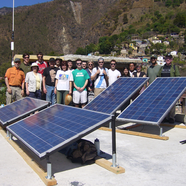 Group Photo Santa Cruz Solar on CECAP sm sq