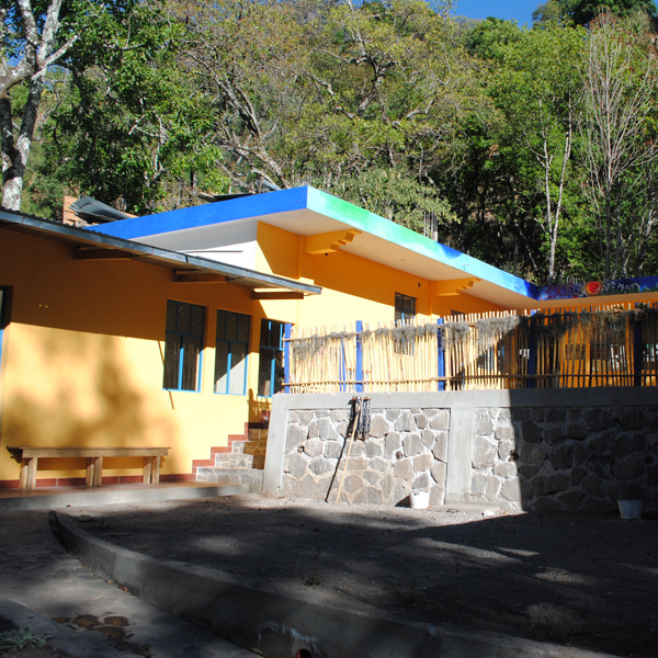 Tzununa School sm sq